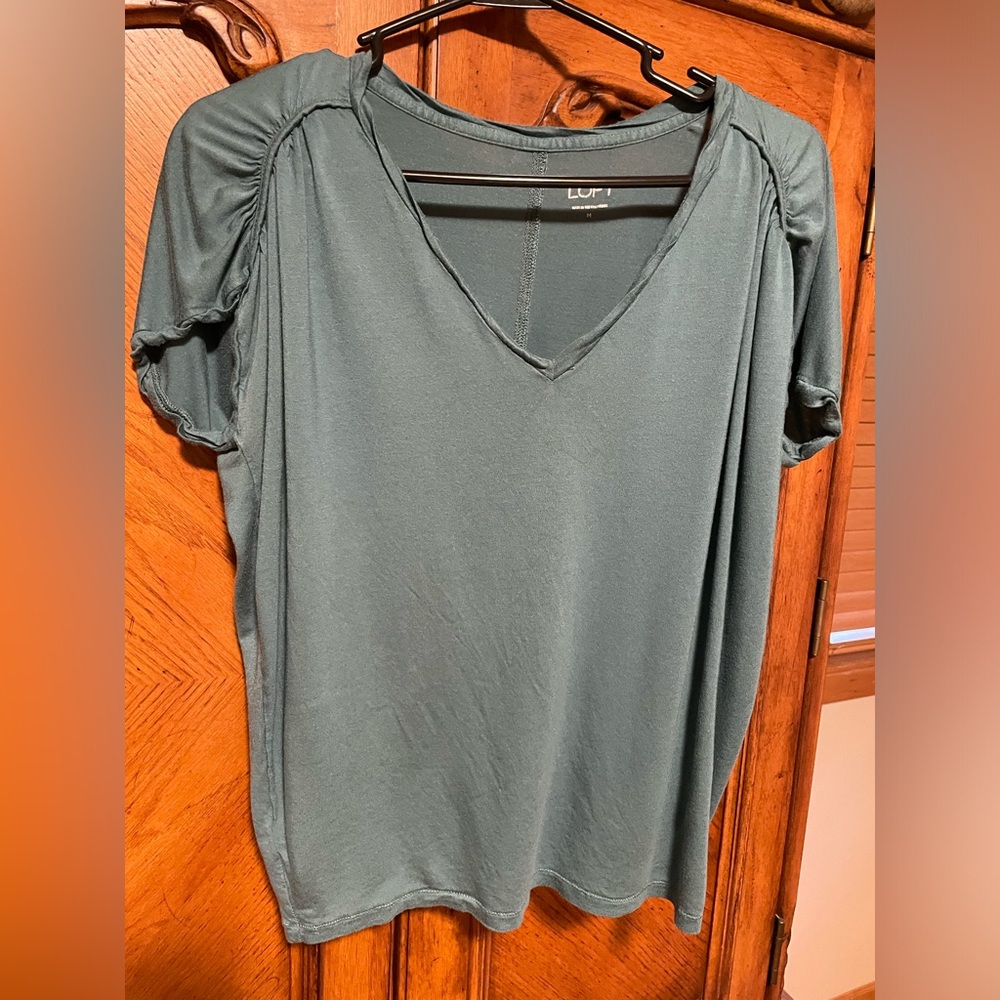 🤖 Loft Teal Green Top